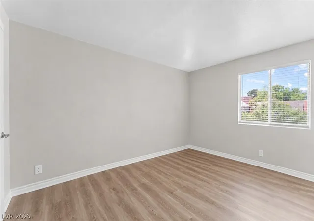 Homes for sale in Las Vegas, NV | 4941 River Glen Drive, Las Vegas, NV 89103 | Houzeo