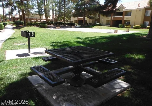Homes for sale in Henderson, NV | 2120 Ramrod Avenue, Henderson, NV 89014 | Houzeo