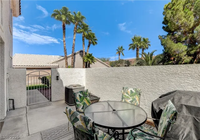 Photo 3 of Sale Pending at 463 Coral Sea St, Henderson, NV 89074 | MLS# 2782986 | Listing updated on 2026-07-14