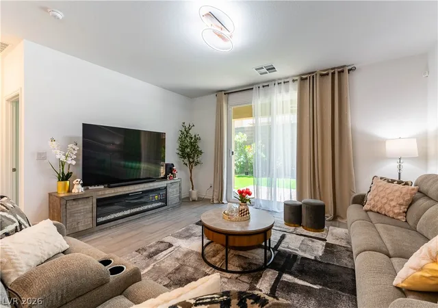 Photo 1 of Single family home for sale at 6807 Bayou Holw Ave, Las Vegas, NV 89156 | MLS# 2783509 | Listing updated on 2026-07-18