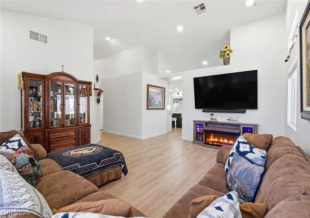 Photo 4 of Single family home for sale at 223 Lilac Bud St, Henderson, NV 89074 | MLS# 2783584 | Listing updated on 2026-07-20