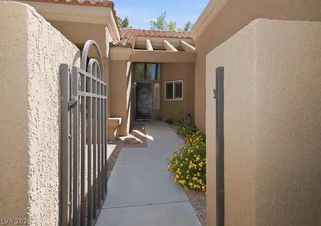 3rd image of 8601 Willowrich Dr, Las Vegas, NV 89134 | MLS# 2783605