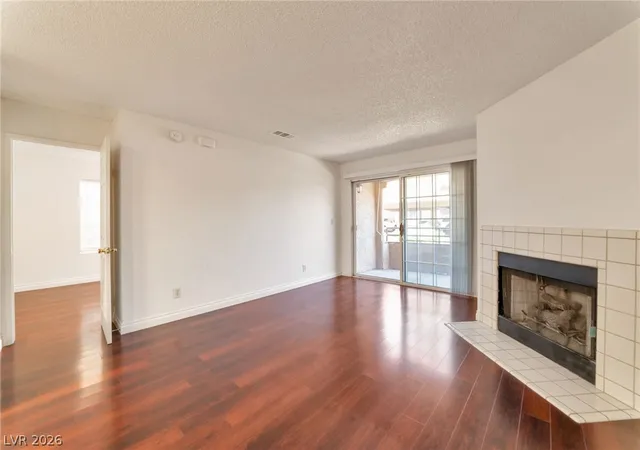 4th image of 2200 S Fort Apache Rd #1044, Las Vegas, NV 89117 | MLS# 2782852