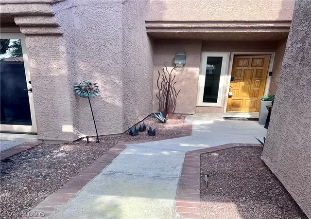 Photo 3 of Single family home for sale at 7536 Spanish Bay Dr, Las Vegas, NV 89113 | MLS# 2781675 | Listing updated on 2026-08-26