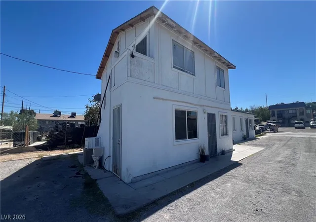 2nd image of 416 N 15th St, Las Vegas, NV 89101 | MLS# 2784030