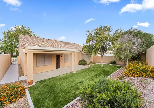 Photo 3 of Sale Pending at 1909 Rolling Dunes Ct, Las Vegas, NV 89117 | MLS# 2781978 | Listing updated on 2026-07-19