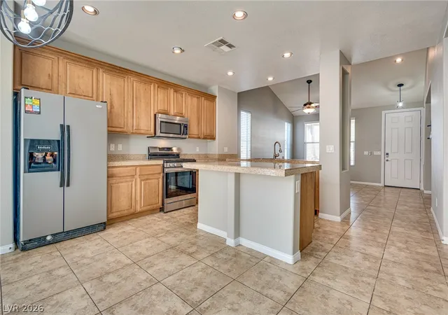 Photo 3 of Single family home for sale at 984 Playful Glow St, Henderson, NV 89052 | MLS# 2784167 | Listing updated on 2026-10-02