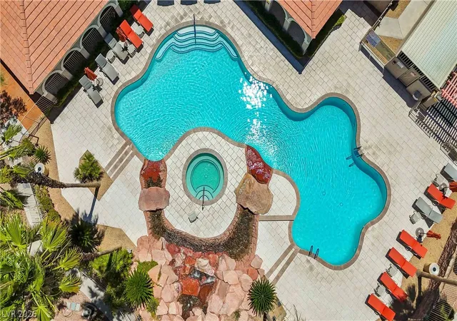 Photo 4 of Condo for sale at 10550 W Alexander Rd #2060, Las Vegas, NV 89129 | MLS# 2784444 | Listing updated on 2026-07-21