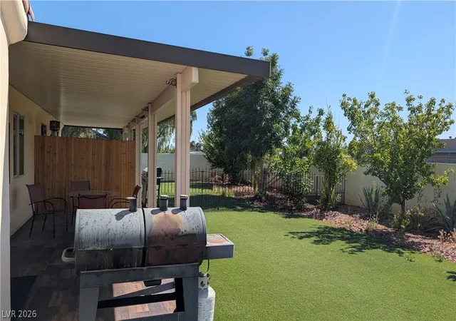 23rd image of 1061 Pikes Peak Ct, Las Vegas, NV 89110 | MLS# 2784596