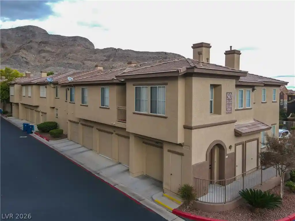 Listing Photo 1 - Condo for sale in 10180 Delray Bch Ave located at 10180 Delray Bch Ave, Las Vegas, NV 89129 - Unit #102