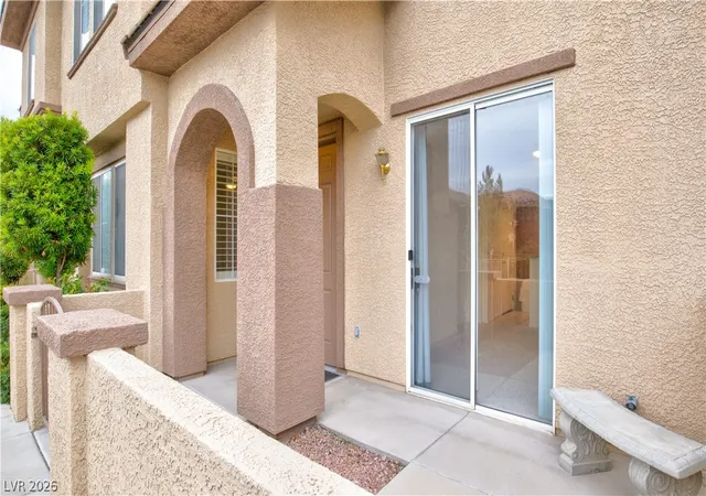 Listing Photo 2 - Condo for sale in building located at 10180 Delray Bch Ave, Las Vegas, NV 89129 - Unit #102