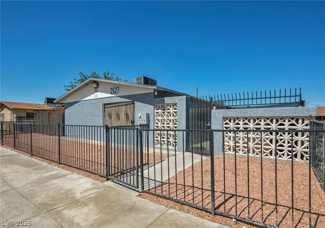 3rd image of 2527 Carroll St, North Las Vegas, NV 89030 | MLS# 2783901
