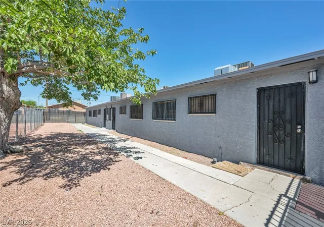 4th image of 2527 Carroll St, North Las Vegas, NV 89030 | MLS# 2783901