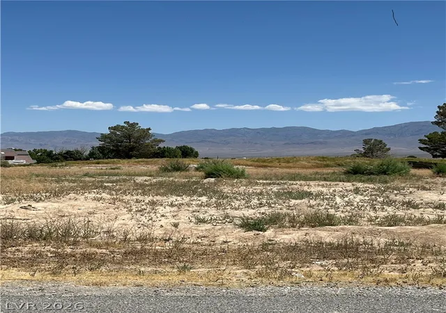 Homes for sale in Pahrump, NV | 240 Glenoaks St, Pahrump, NV 89048 | MLS# 2784998