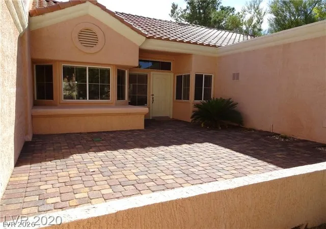 3rd image of 9537 Eagle Valley Dr, Las Vegas, NV 89134 | MLS# 2784583