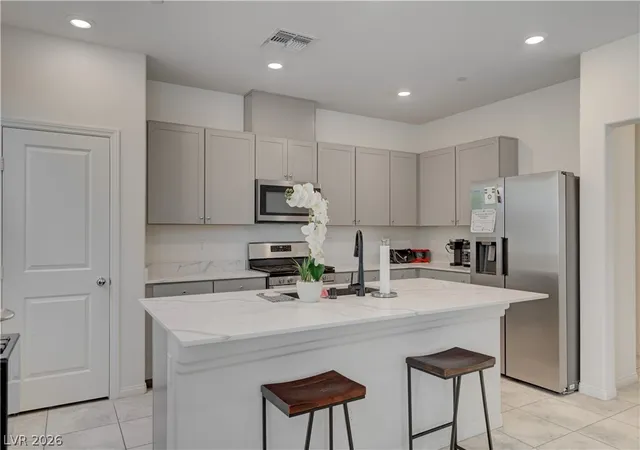Homes for sale in Henderson, NV | 2444 Padulle Pl, Henderson, NV 89044 | MLS# 2785022