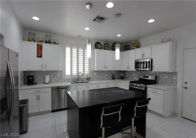 Homes for sale in Henderson, NV | 3133 Nevelson Walk, Henderson, NV 89044 | MLS# 2785073