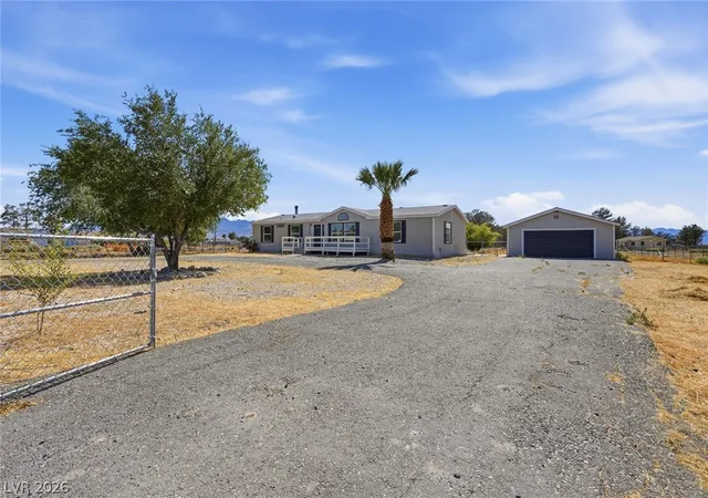 2nd image of 5670 Deanna St, Pahrump, NV 89048 | MLS# 2785106