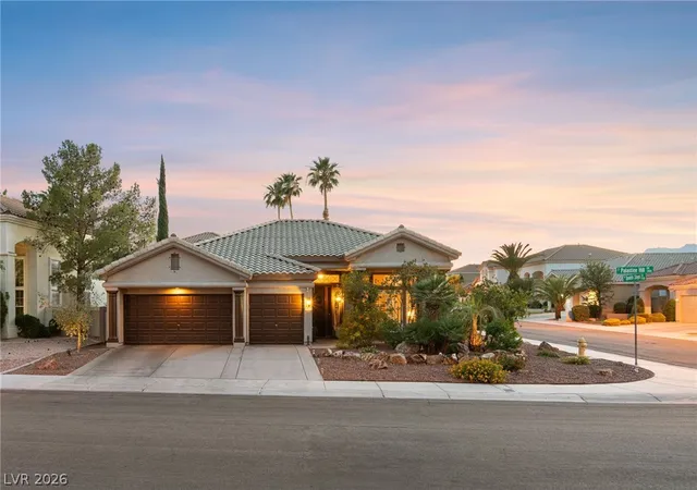 2nd image of 1401 Palantine Hill Dr, Las Vegas, NV 89117 | MLS# 2783891