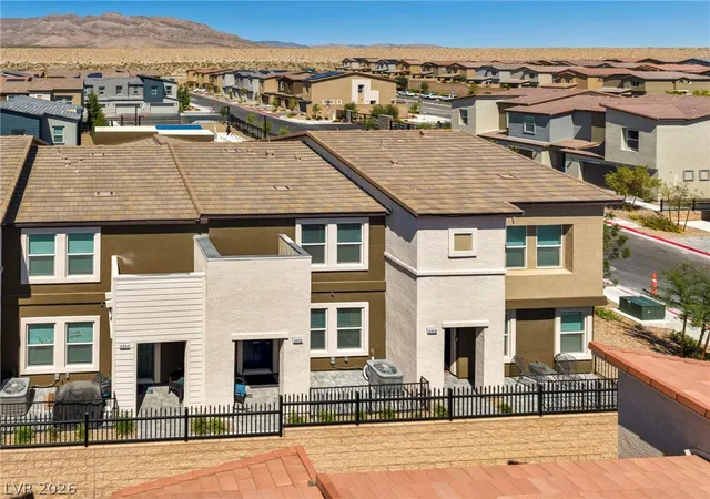 Photo 2 of Townhouse for sale at 6956 Stratham Hl St, Las Vegas, NV 89166 | MLS# 2784759 | Listing updated on 2026-07-18
