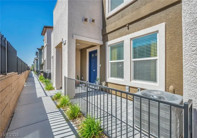 Photo 3 of Townhouse for sale at 6956 Stratham Hl St, Las Vegas, NV 89166 | MLS# 2784759 | Listing updated on 2026-07-18