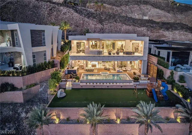 Photo 1 of Mansion for sale at 635 Cityview Ridge Dr, Henderson, NV 89012 | MLS# 2783064 | Listing updated on 2026-06-04