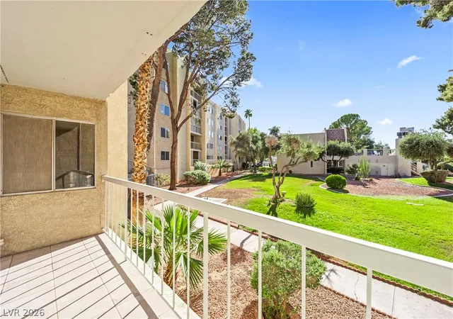 2nd image of 750 S Royal Crest Cir, Las Vegas, NV 89169