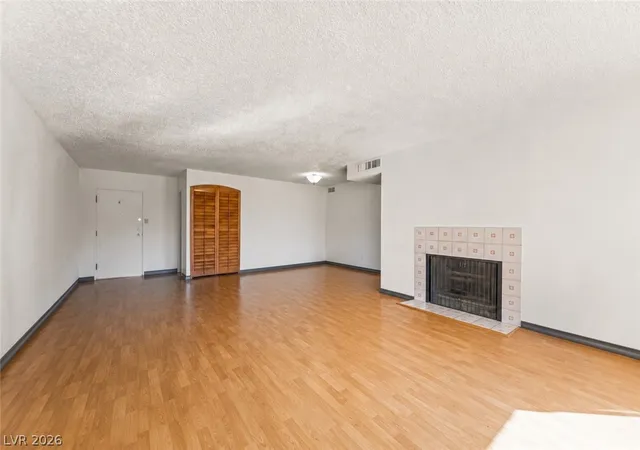 5th image of 750 S Royal Crest Cir, Las Vegas, NV 89169