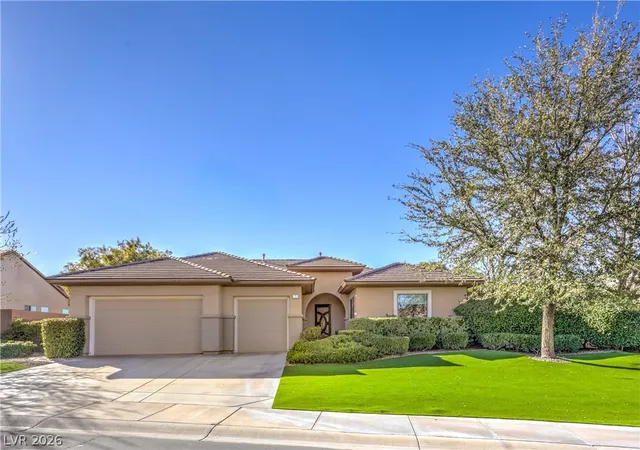 2nd image of 7 Holly Tree Ct, Henderson, NV 89052 | MLS# 2785594