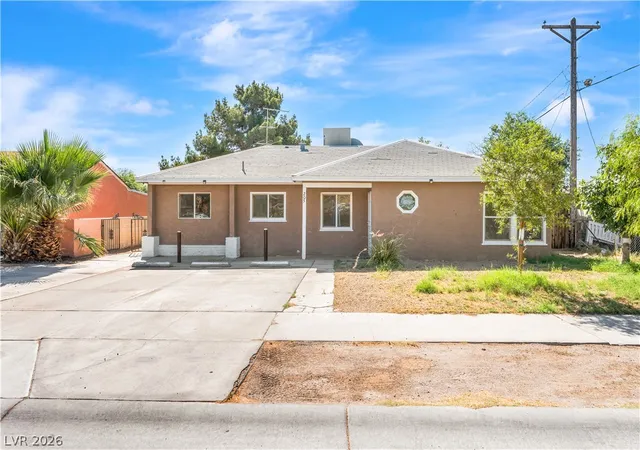 Photo 2 of Single family home for sale at 203 Earl St, Las Vegas, NV 89101 | MLS# 2785653 | Listing updated on 2026-08-28