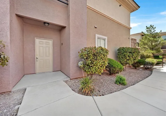 Photo 2 of Condo for sale at 720 Peachy Cyn Cir #101, Las Vegas, NV 89144 | MLS# 2785743 | Listing updated on 2026-08-17