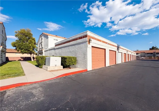 5th image of 1800 Edmond #224, Las Vegas, NV 89146 | MLS# 2785769