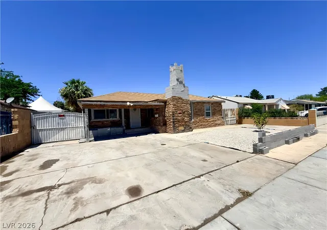 18th image of 228 S 16th St, Las Vegas, NV 89101 | MLS# 2785864