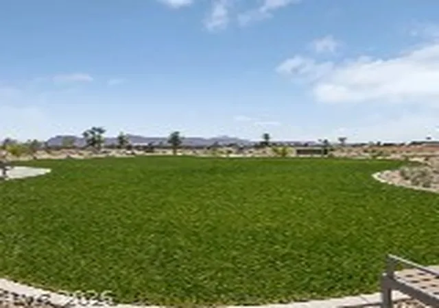 Photo 3 of Sale Pending at 963 Harlston Pl, Henderson, NV 89014 | MLS# 2785890 | Listing updated on 2026-06-16