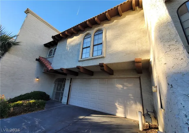 Photo 2 of Townhouse for sale at 4946 Mozart Dr, Las Vegas, NV 89146 | MLS# 2785279 | Listing updated on 2026-06-22