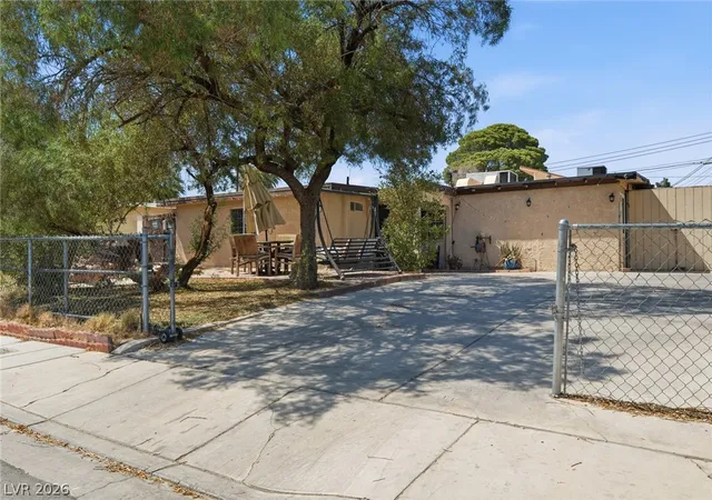 Photo 2 of Sale Pending at 3220 Reynolds Ave, North Las Vegas, NV 89030 | MLS# 2786055 | Listing updated on 2026-07-31