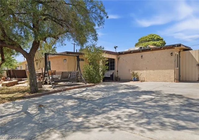 Photo 2 of Sale Pending at 3220 Reynolds Ave, North Las Vegas, NV 89030 | MLS# 2786055 | Listing updated on 2026-07-31