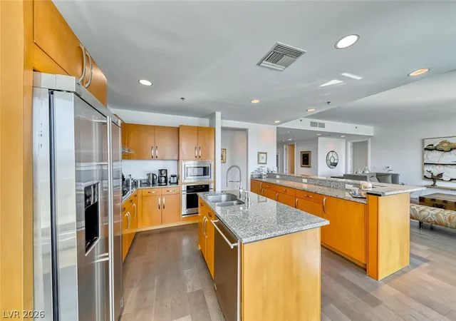 5th image of 4525 Dean Martin Dr #2806, Las Vegas, NV 89103 | MLS# 2784899
