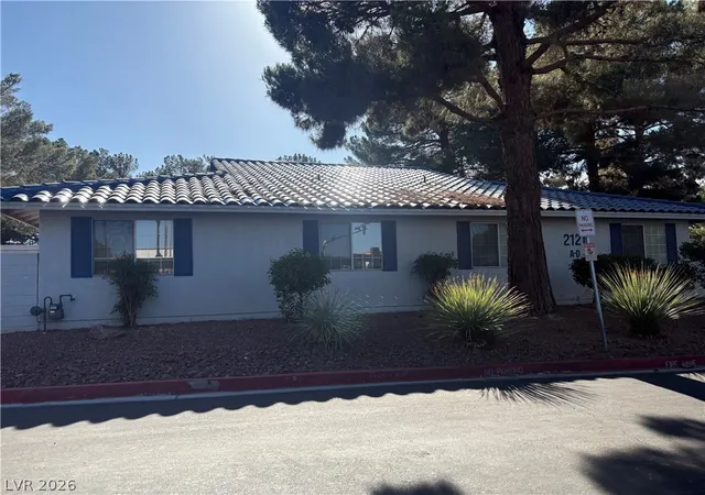 Photo 1 of Townhouse for sale at 2121 Twickenham Pl #B, Las Vegas, NV 89108 | MLS# 2786456 | Listing updated on 2026-08-01