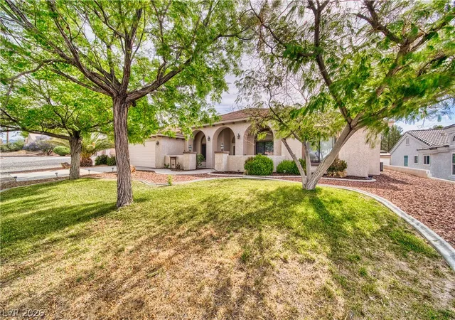 3rd image of 2061 Iroquois Ave, Pahrump, NV 89048 | MLS# 2786295