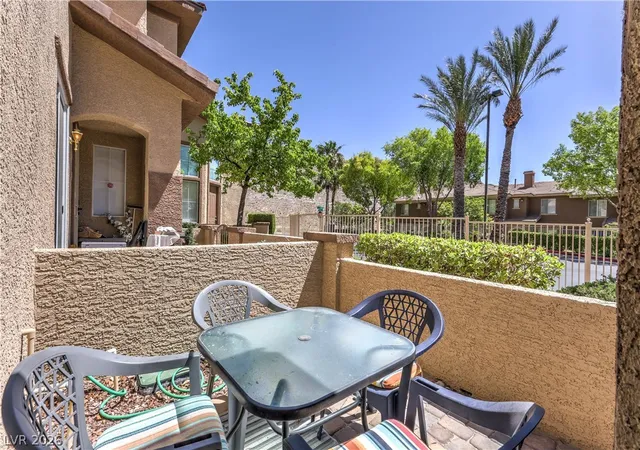 Listing Photo 3 - Condo for sale in building located at 10200 Deerfield Bch Ave, Las Vegas, NV 89129 - Unit #102