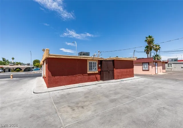 Photo 4 of Single family home for sale at 1329 S Eastern Ave, Las Vegas, NV 89104 | MLS# 2785037 | Listing updated on 2026-05-29
