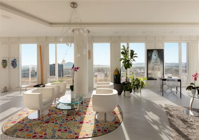 Listing Photo 4 - Condo for sale in building located at 3750 Las Vegas Blvd, Las Vegas, NV 89158 - Unit #4303