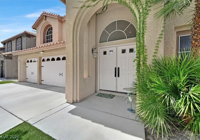 Photo 2 of Single family home for sale at 3905 Larkcrest St, Las Vegas, NV 89129 | MLS# 2786351 | Listing updated on 2026-08-21