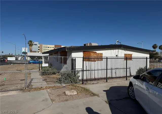 Photo 1 of Sale Pending at 919 E Tropicana Ave, Las Vegas, NV 89119 | MLS# 2787038 | Listing updated on 2026-08-25