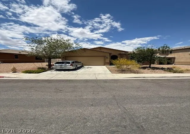 Photo 1 of Sale Pending at 921 Aspen Cliff Dr, Henderson, NV 89011 | MLS# 2787184 | Listing updated on 2026-07-26
