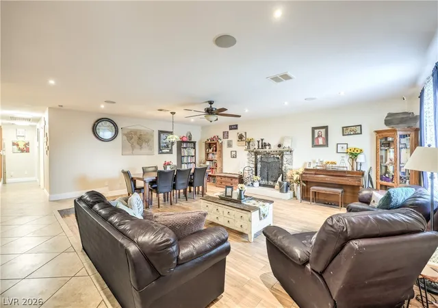 5th image of 1591 Palomino Dr, Henderson, NV 89002 | MLS# 2785234