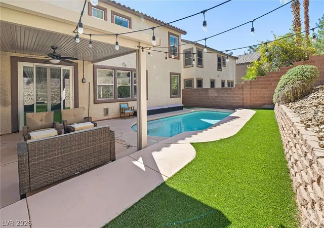 2nd image of 549 Playa Linda Pl, Las Vegas, NV 89138 | MLS# 2787085