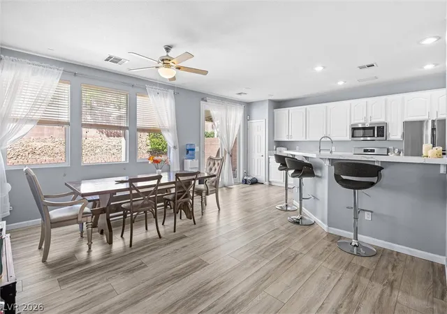 3rd image of 549 Playa Linda Pl, Las Vegas, NV 89138 | MLS# 2787085