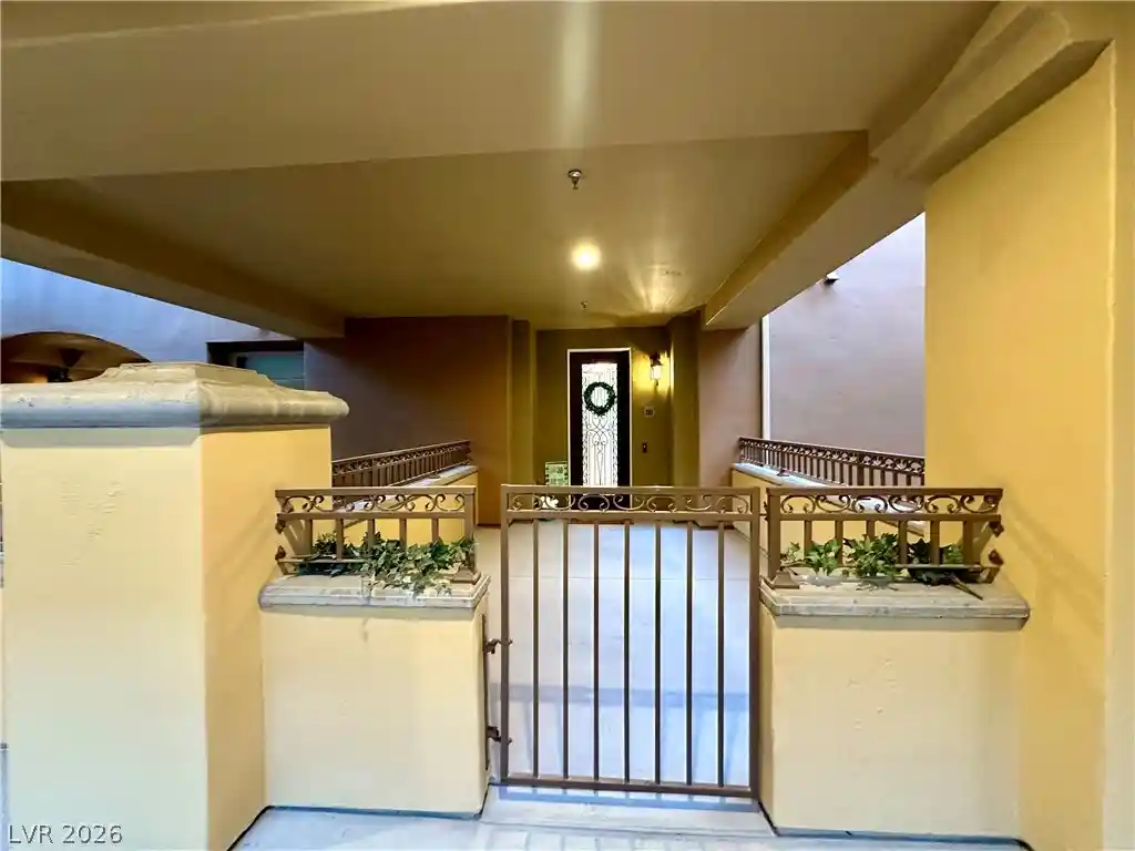 Listing Photo 2 - Condo for sale in 30 Via Mantova located at 30 Via Mantova, Henderson, NV 89011 - Unit #201